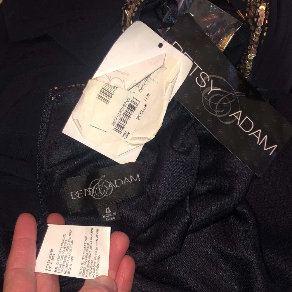 Betsy & Adam One Shoulder Navy Gold Gown NWT Size 4 - Picture 12 of 12